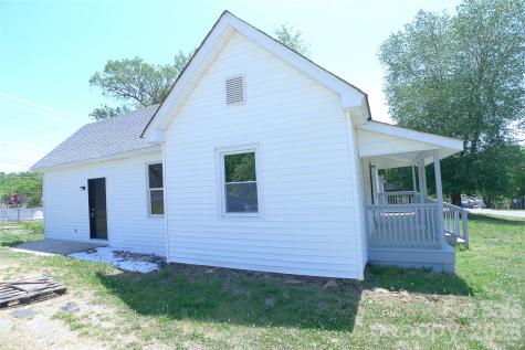 221 Duke Street Cooleemee NC 27014