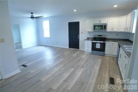 221 Duke Street Cooleemee NC 27014