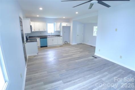 221 Duke Street Cooleemee NC 27014