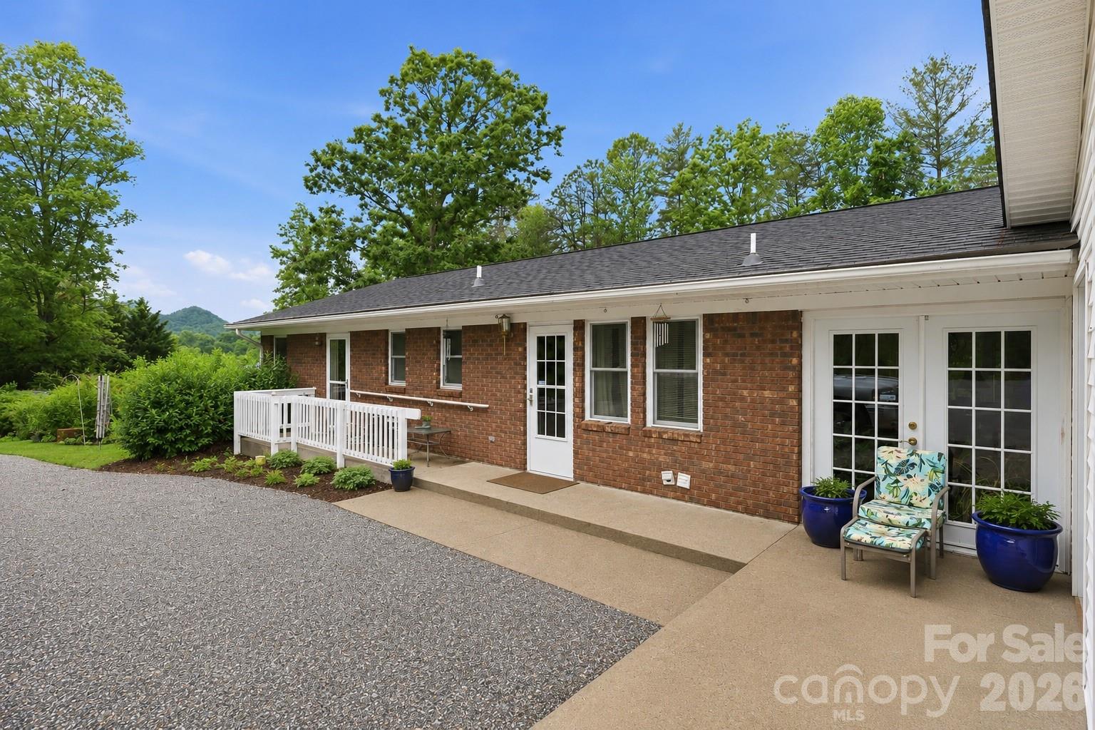 22 Webb Hill Road Leicester NC 28748