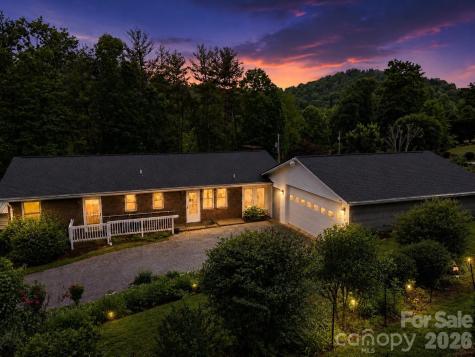 22 Webb Hill Road Leicester NC 28748