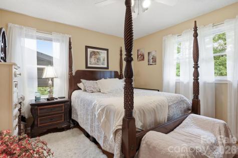 22 Webb Hill Road Leicester NC 28748
