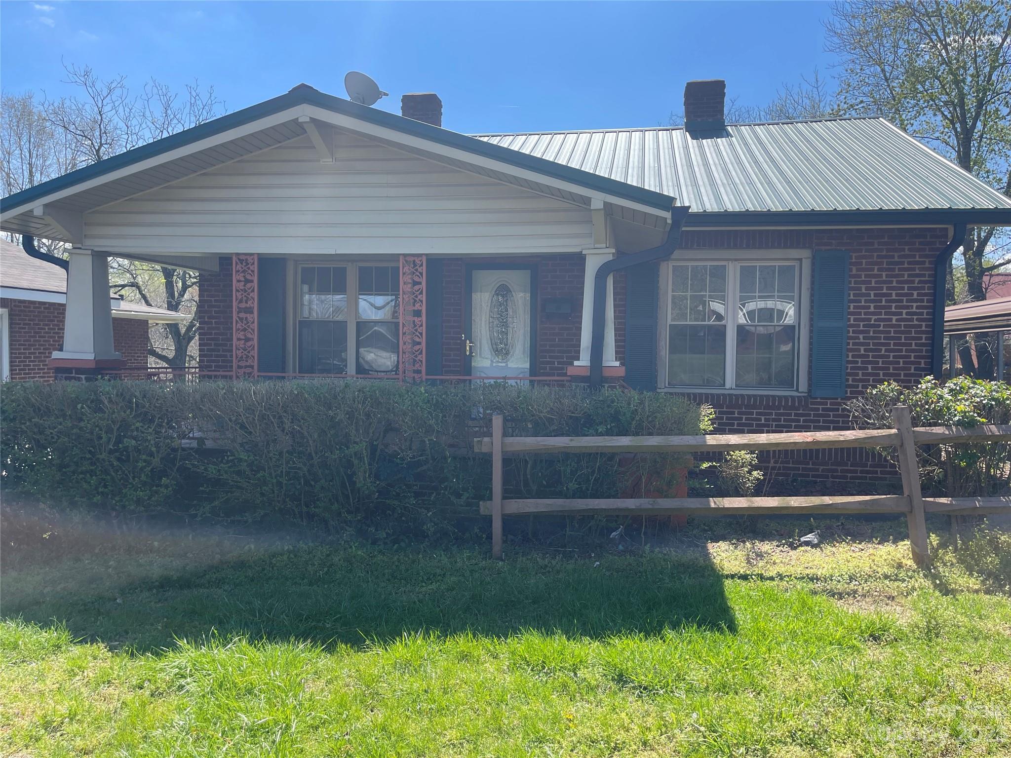 1641 Newton Drive Statesville NC 28677