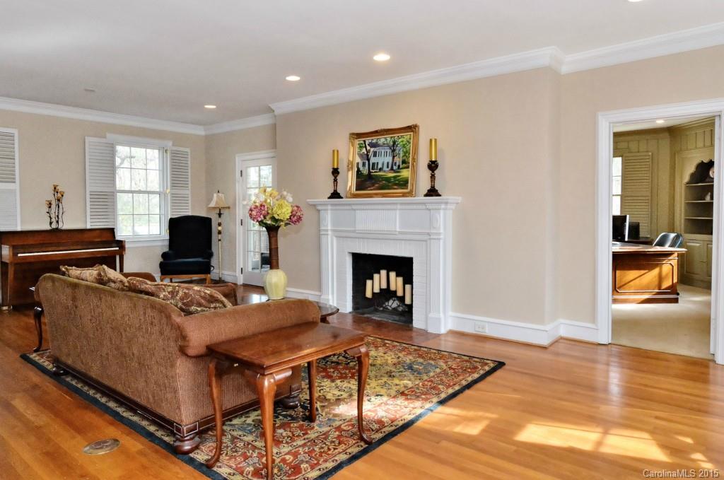 516 Shasta Lane Charlotte NC 28211