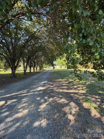 3227 Pleasant Plains Road Matthews NC 28105