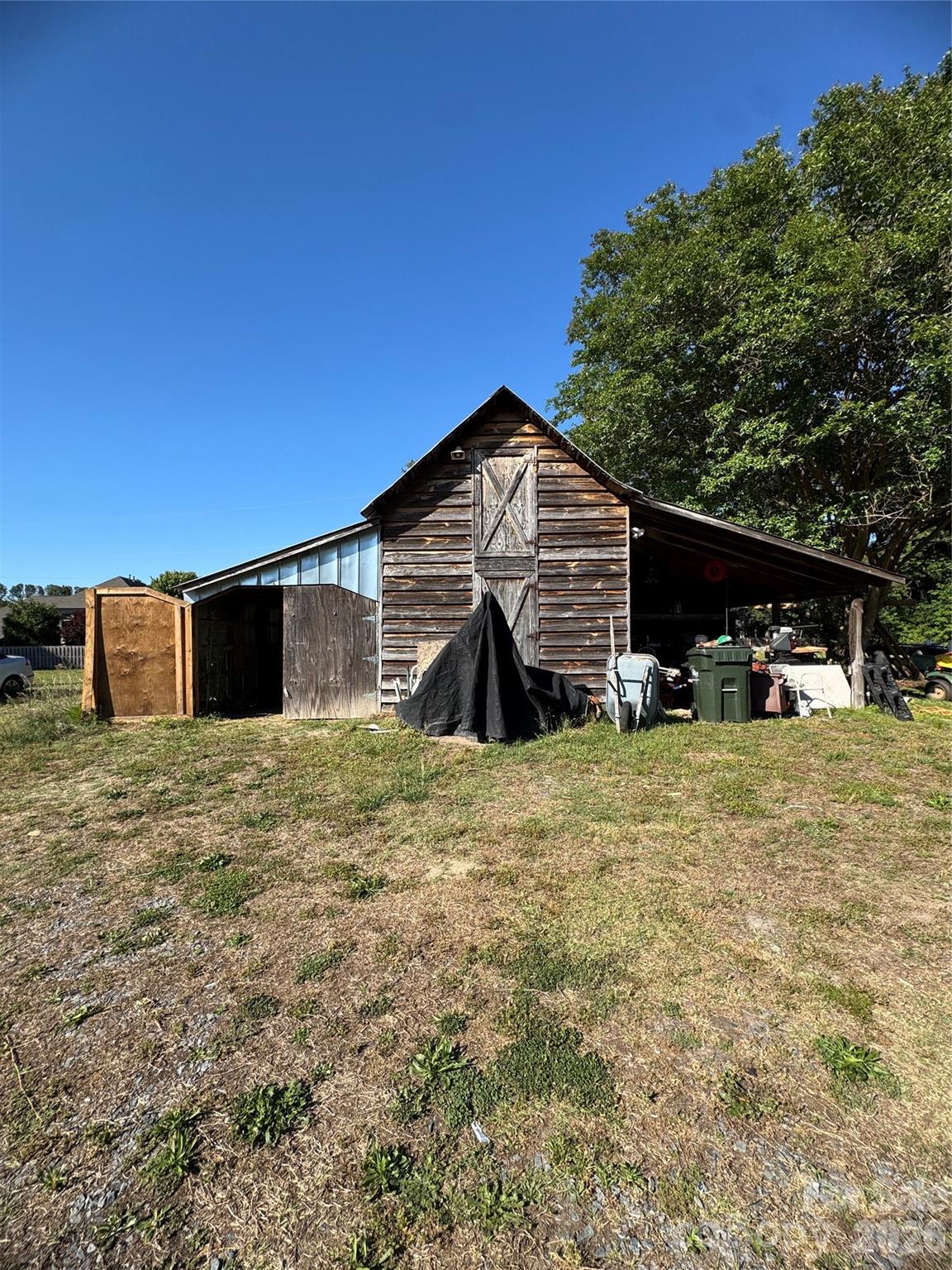 3227 Pleasant Plains Road Matthews NC 28105