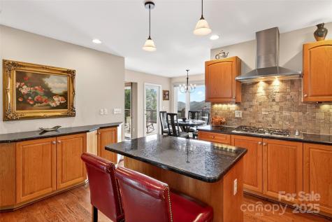 206 Crestview Drive Black Mountain NC 28711