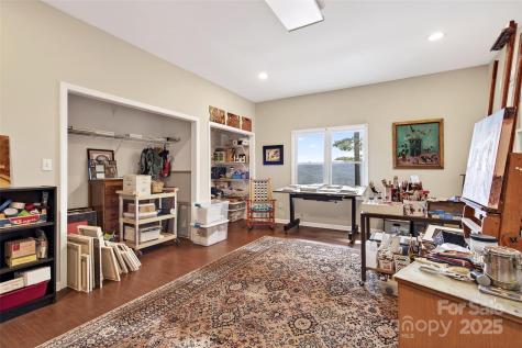 206 Crestview Drive Black Mountain NC 28711