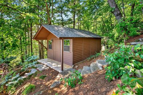 206 Crestview Drive Black Mountain NC 28711