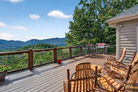 206 Crestview Drive Black Mountain NC 28711