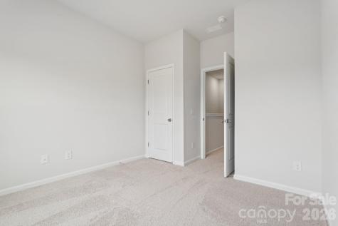 4742 Lakeview Road N Charlotte NC 28216