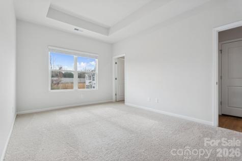 4742 Lakeview Road N Charlotte NC 28216