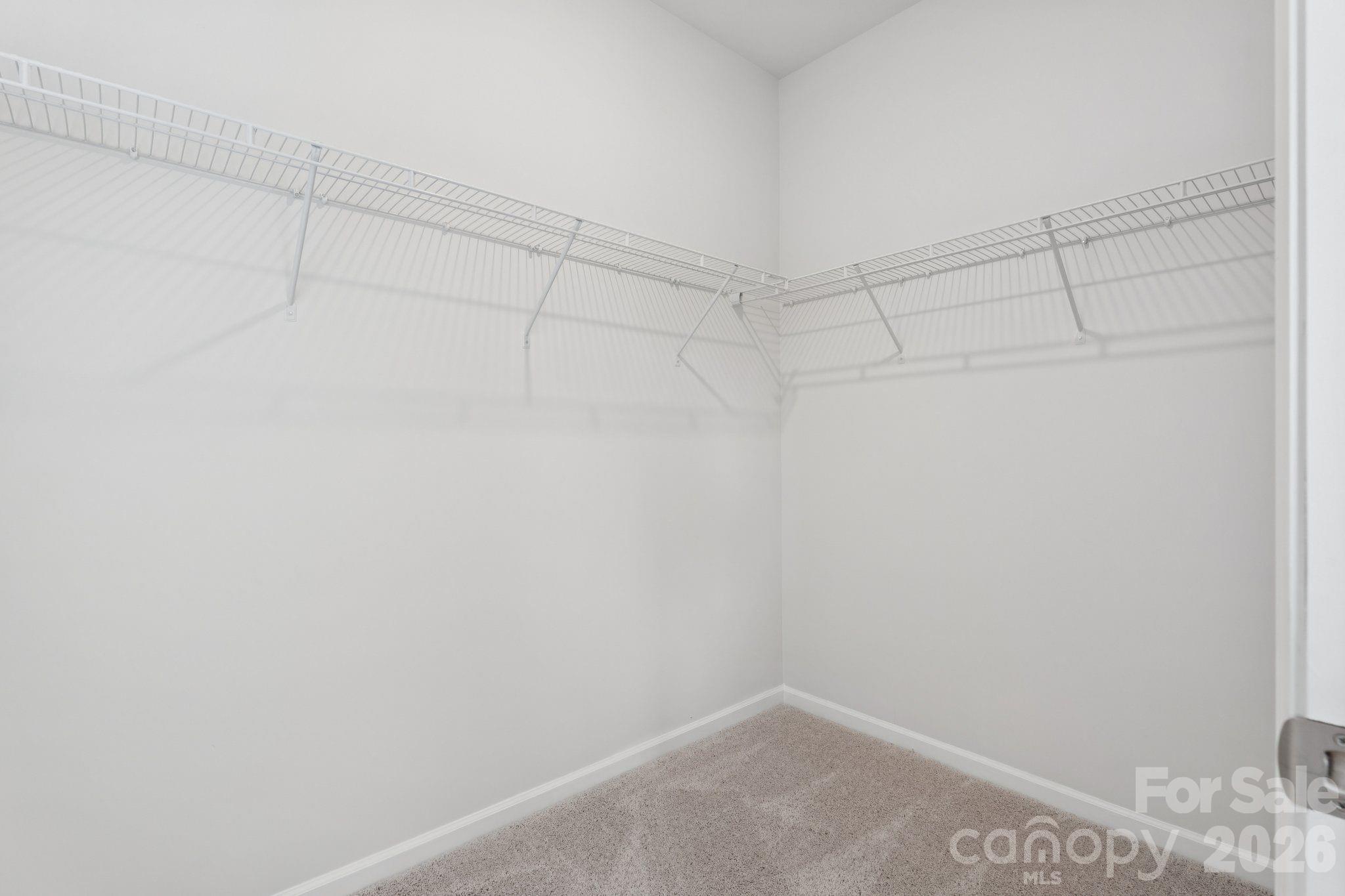 4742 Lakeview Road N Charlotte NC 28216