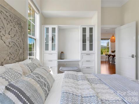 150 Brilliant Sky Road Penrose NC 28766