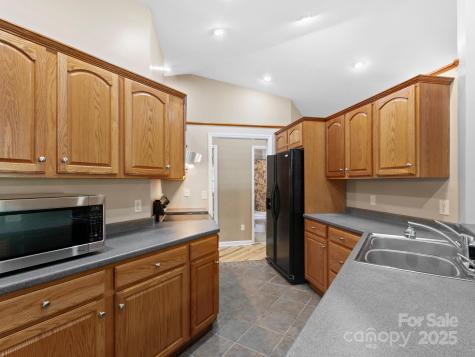 515 Pond Road Asheville NC 28806