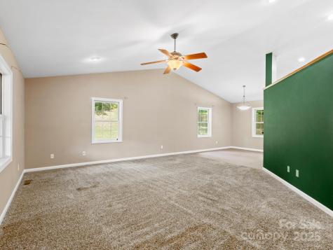 515 Pond Road Asheville NC 28806