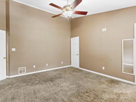 515 Pond Road Asheville NC 28806