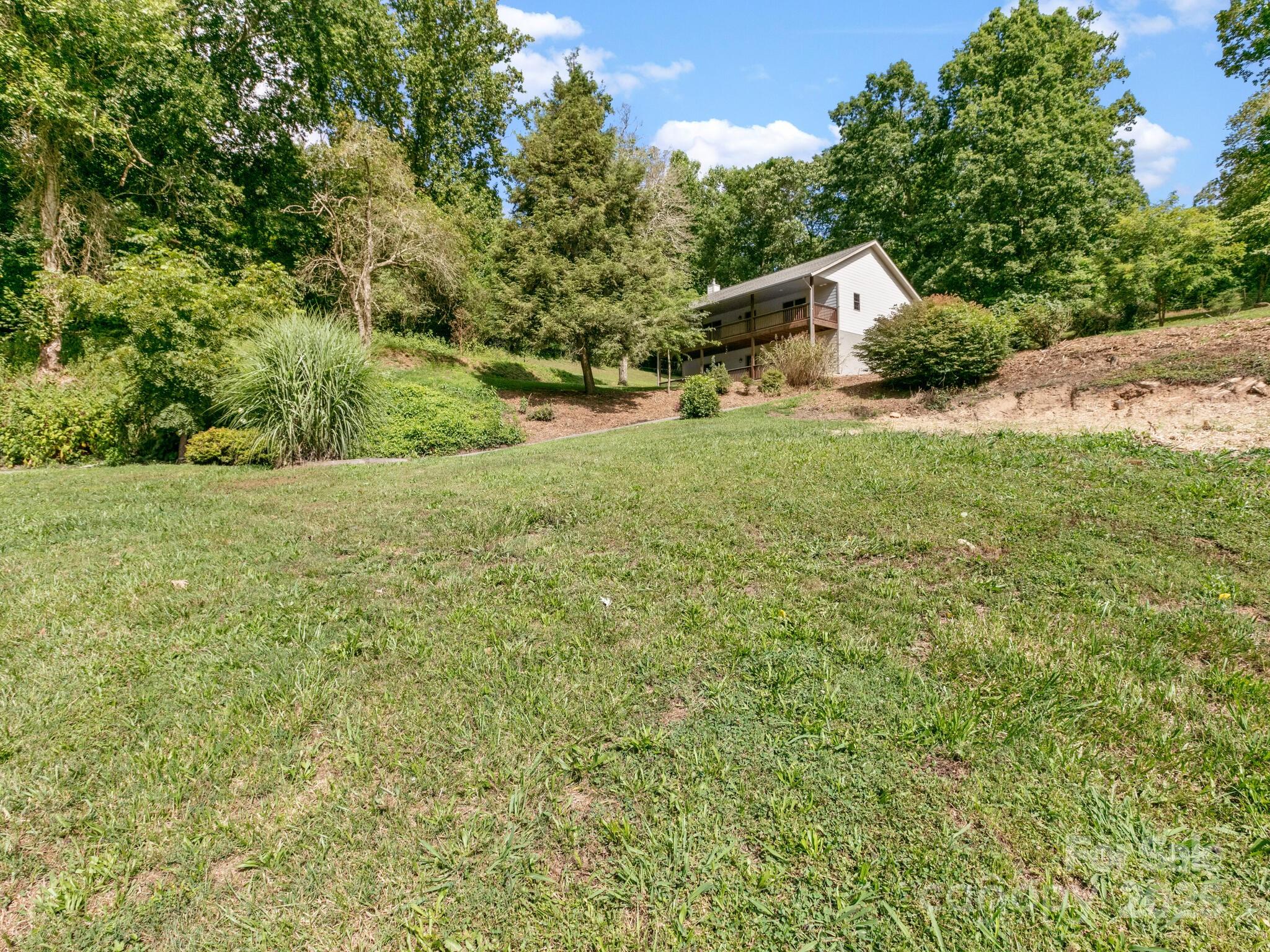 515 Pond Road Asheville NC 28806