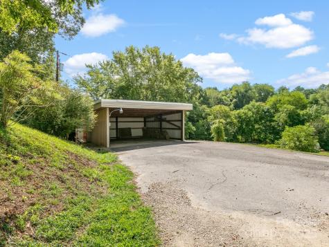 515 Pond Road Asheville NC 28806