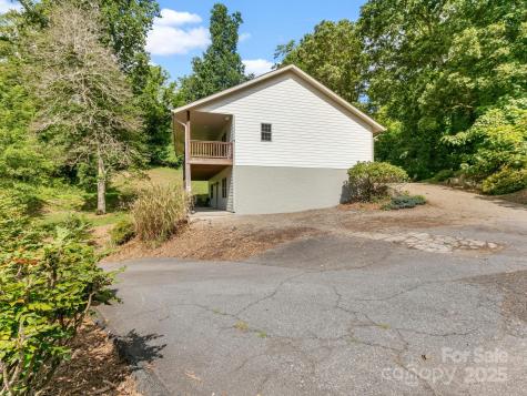 515 Pond Road Asheville NC 28806