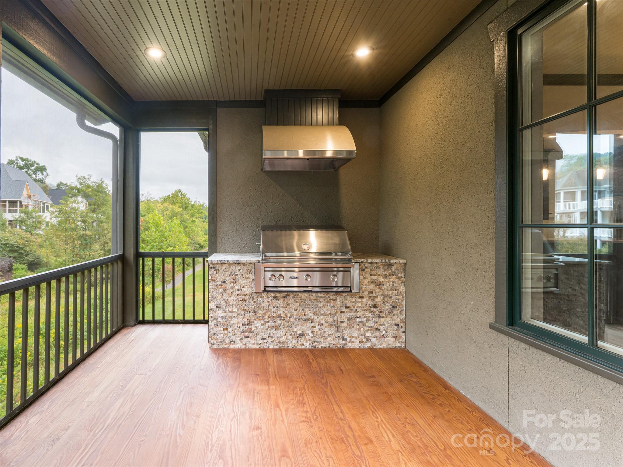 87 Chantilly Drive Asheville NC 28804