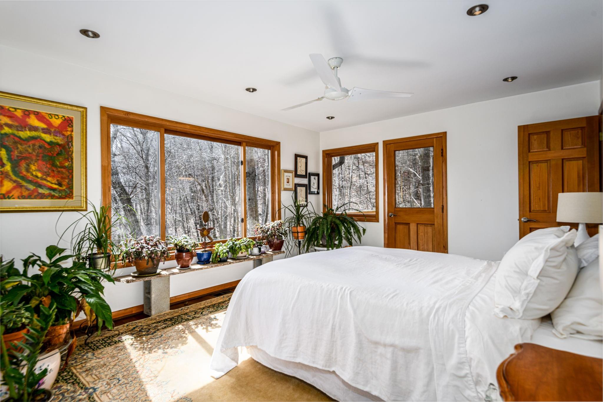 139 Southern Cross Road Weaverville NC 28787