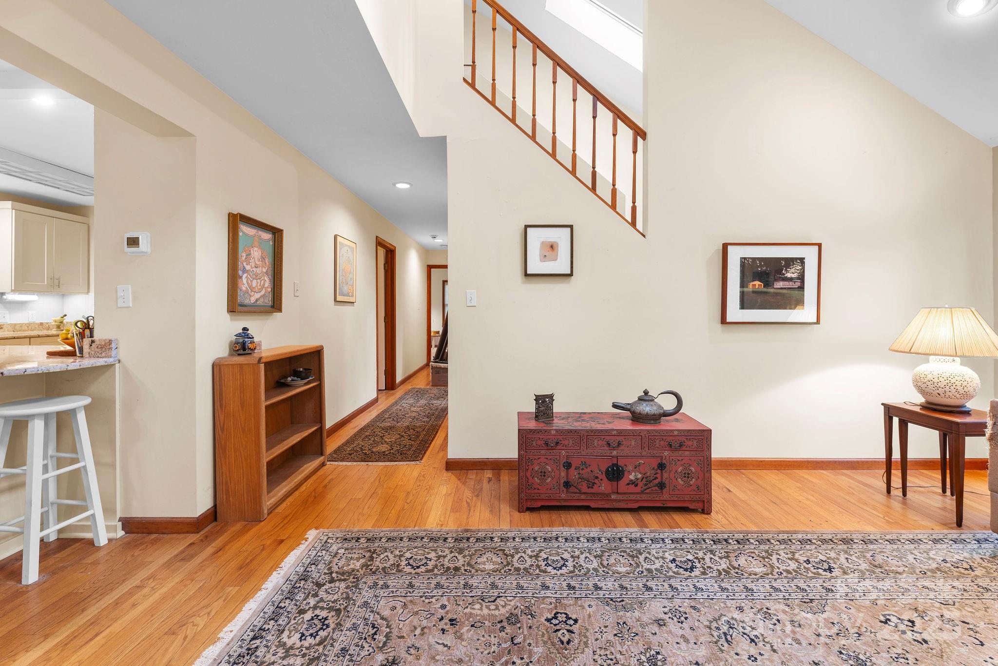 8 Cricket Lane Asheville NC 28804