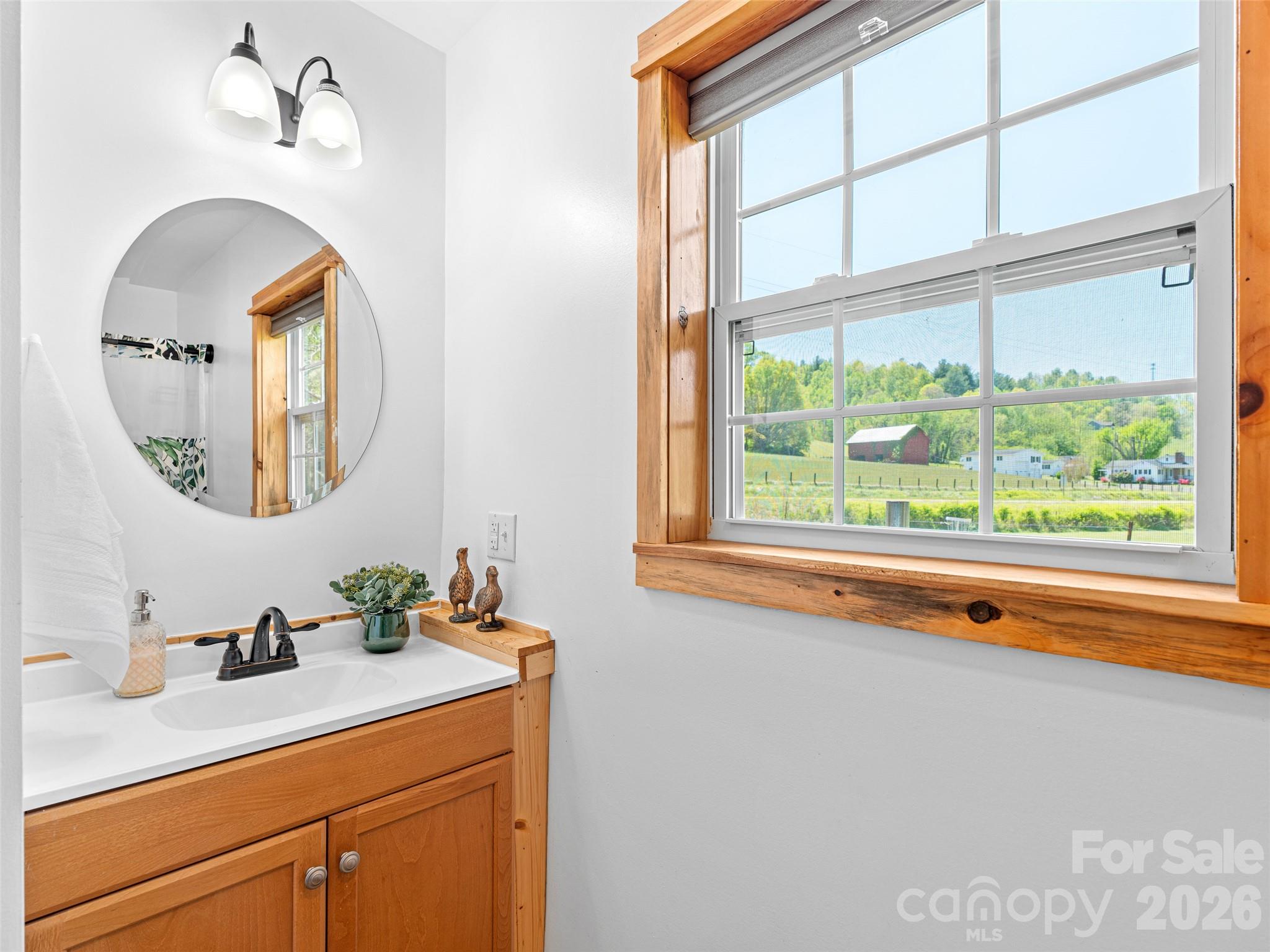 5881 Us 23 Highway Mars Hill NC 28754