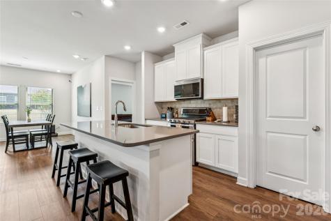 3013 Striped Maple Court Charlotte NC 28215