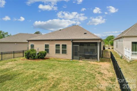 3013 Striped Maple Court Charlotte NC 28215