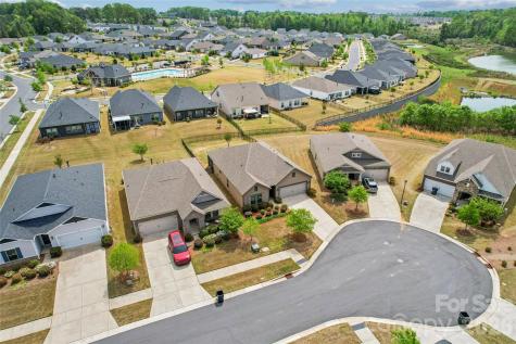 3013 Striped Maple Court Charlotte NC 28215