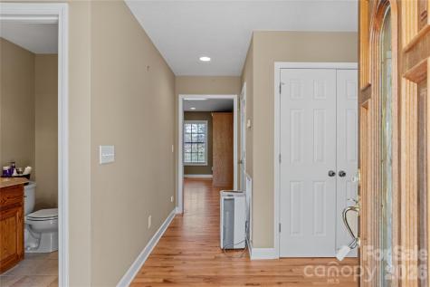 1381 Foster Payne Road Boomer NC 28606