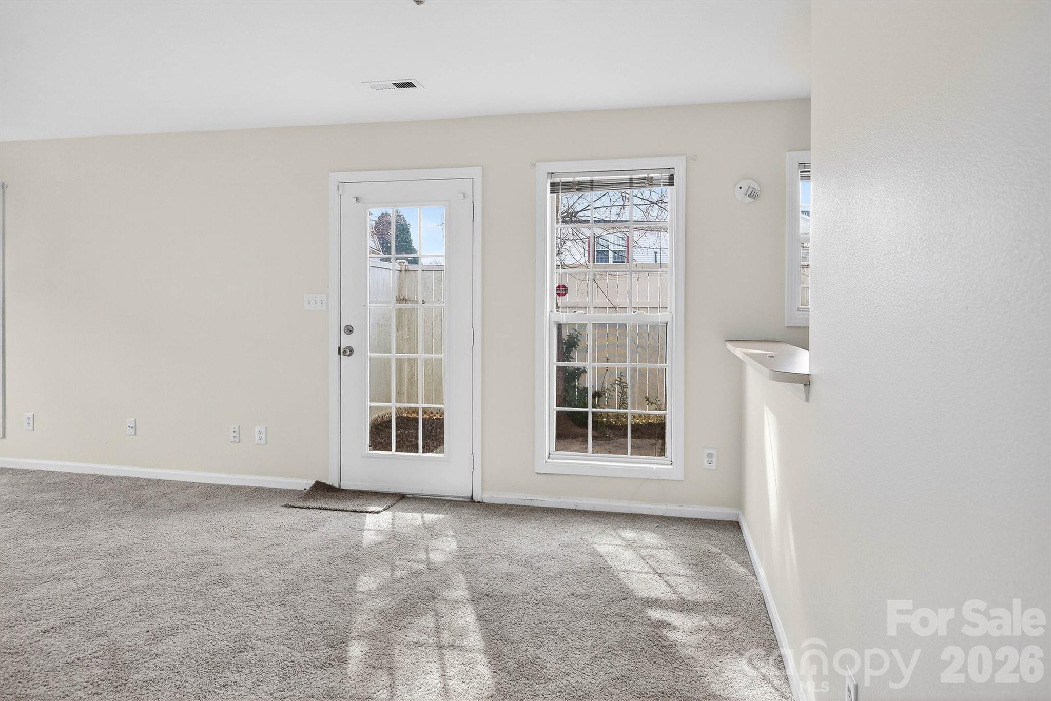1911 Flushing Court Charlotte NC 28215