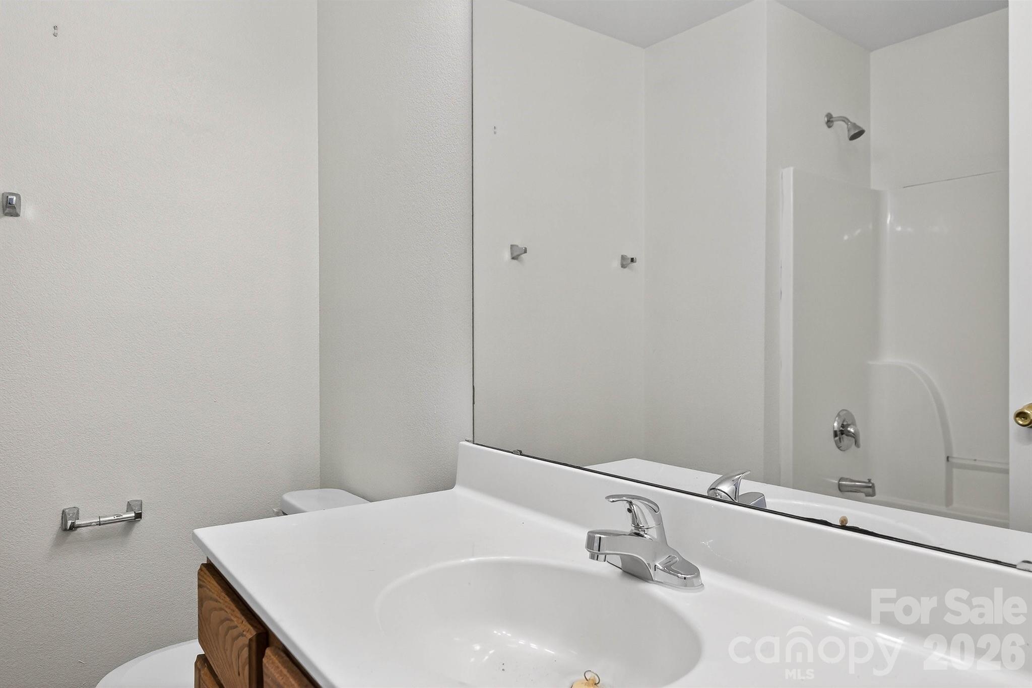 1911 Flushing Court Charlotte NC 28215