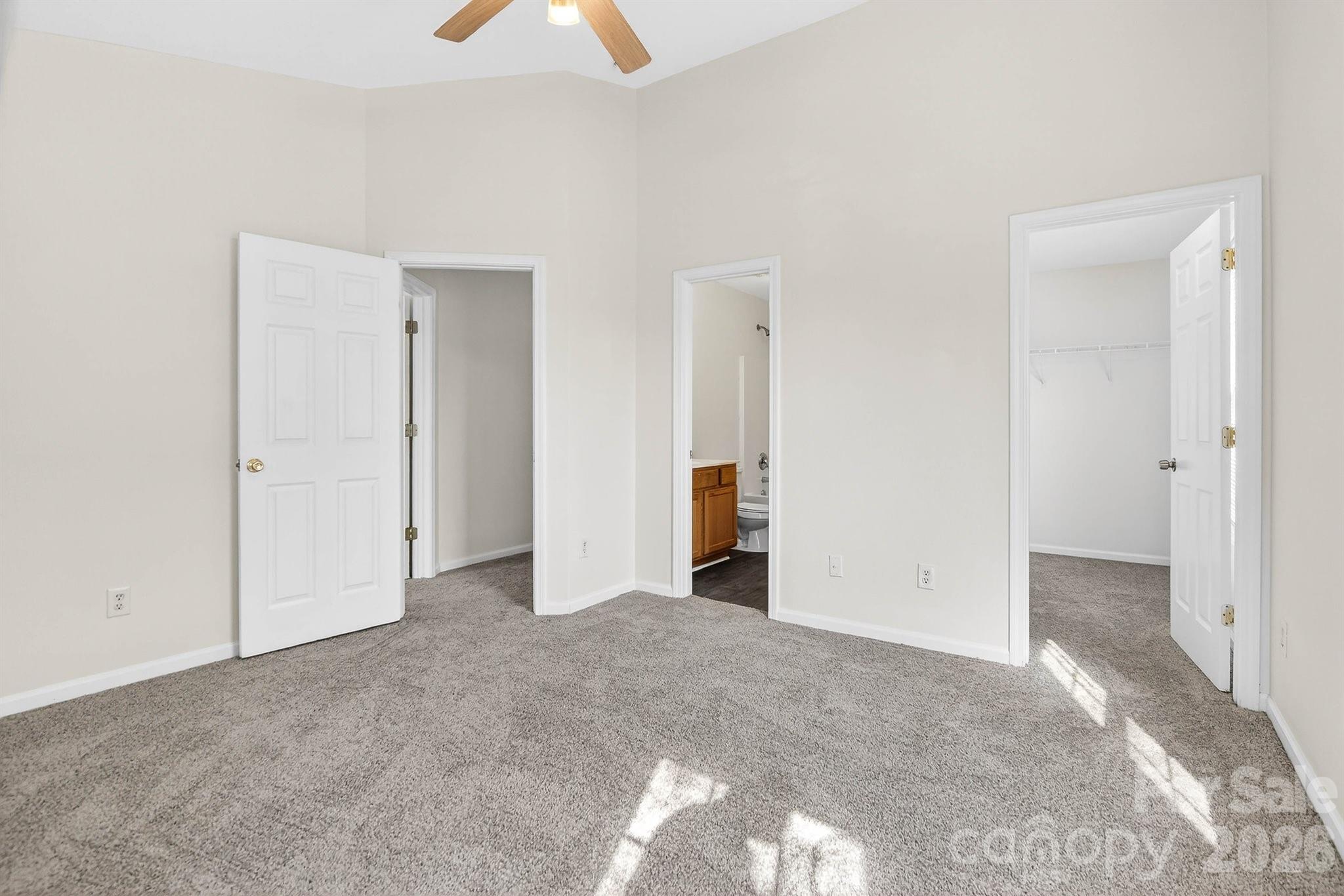 1911 Flushing Court Charlotte NC 28215