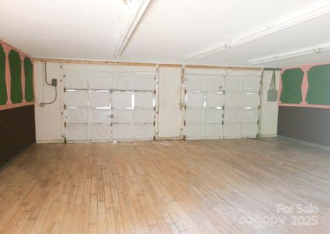 132 Haynes Street Hendersonville NC 28791