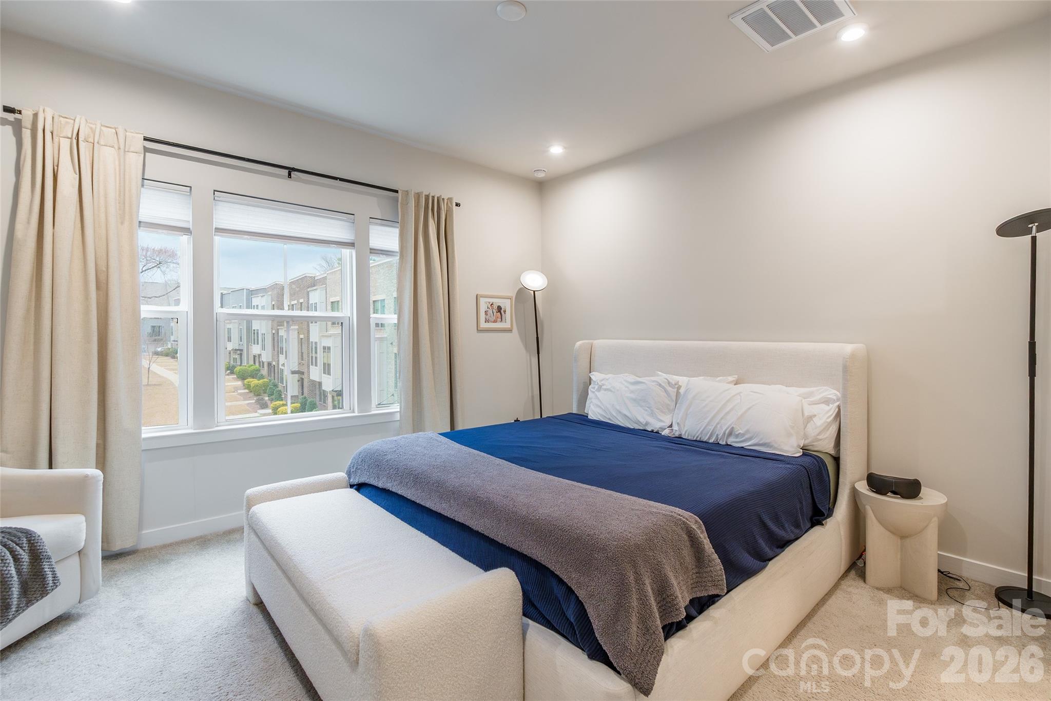 924 Broad River Lane Charlotte NC 28211