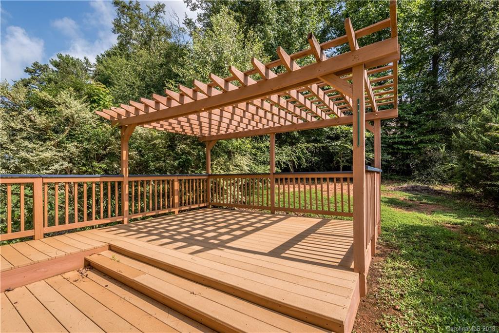 10232 Hugue Way Charlotte NC 28214