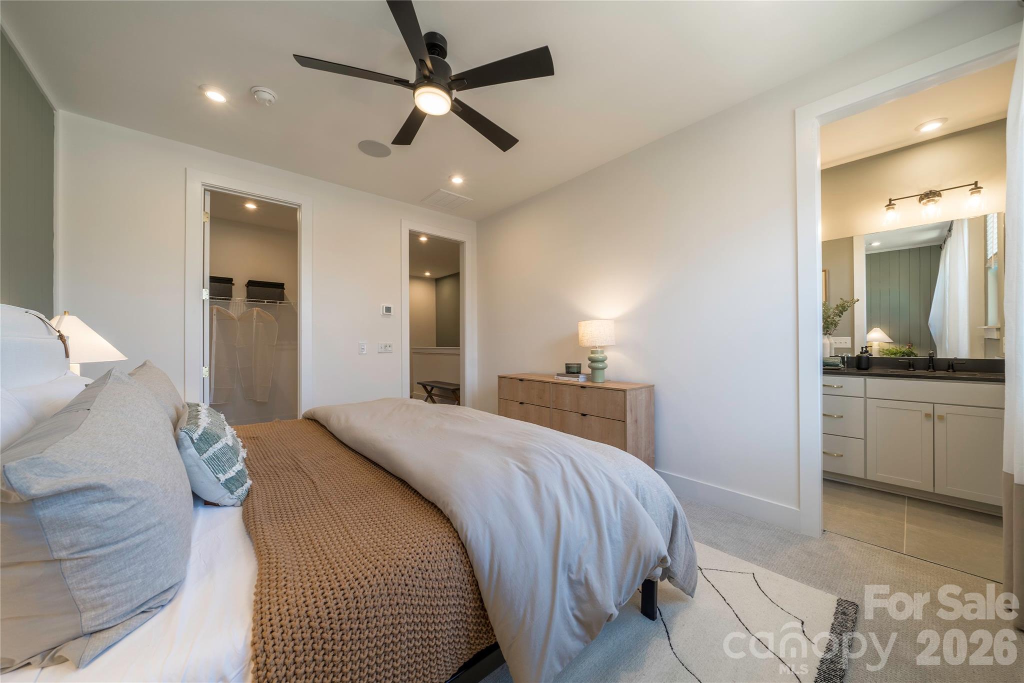 4016 Cue Court Charlotte NC 28205