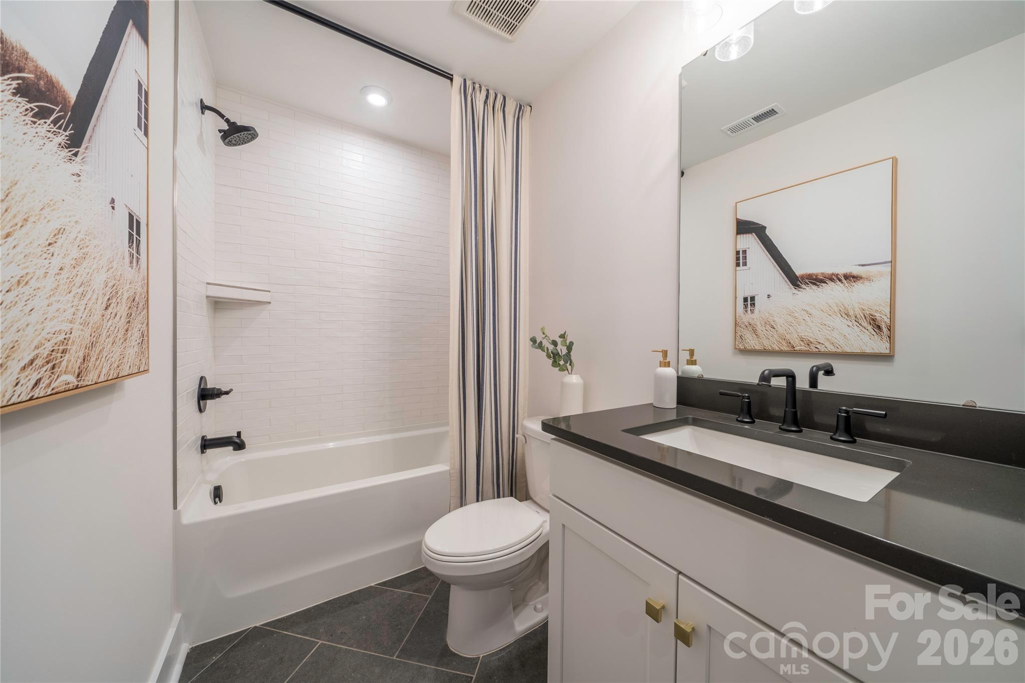 4016 Cue Court Charlotte NC 28205