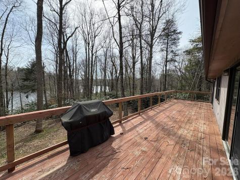 114 Lady Slipper Loop Newland NC 28657