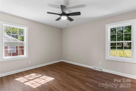 5316 Rupert Lane Charlotte NC 28215