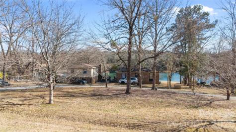 4251 Acacia Road York SC 29745