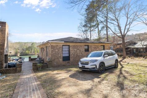 4251 Acacia Road York SC 29745