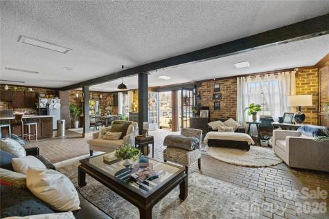 4251 Acacia Road York SC 29745