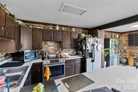 4251 Acacia Road York SC 29745
