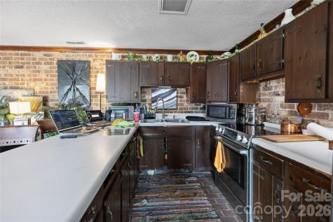 4251 Acacia Road York SC 29745