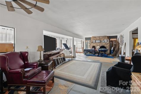 4251 Acacia Road York SC 29745