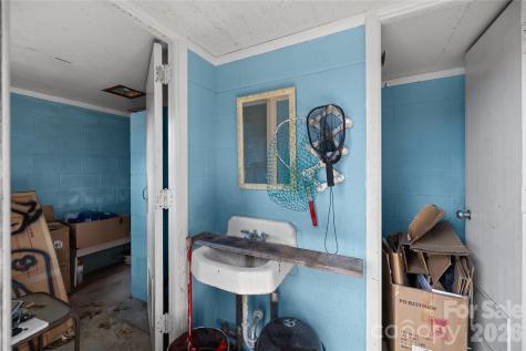 4251 Acacia Road York SC 29745