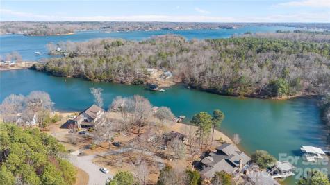 4251 Acacia Road York SC 29745